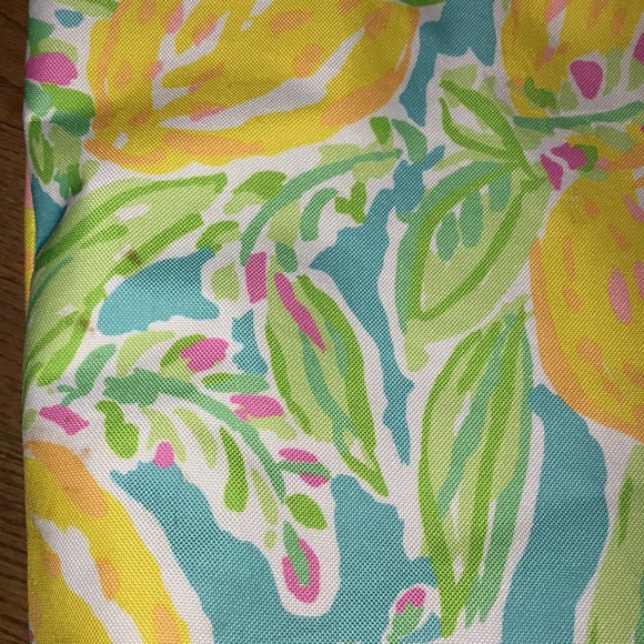 Lily Pulitzer Estée Lauder Tote Bag - Picture 6 of 8